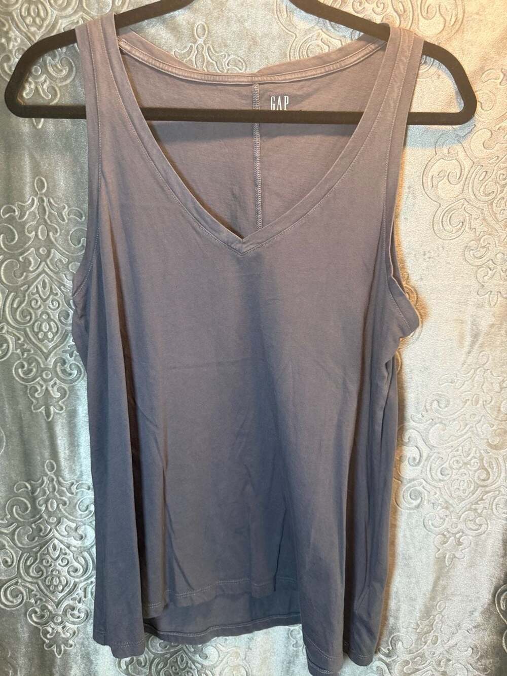 Vintage Wash V-Neck Tank Top